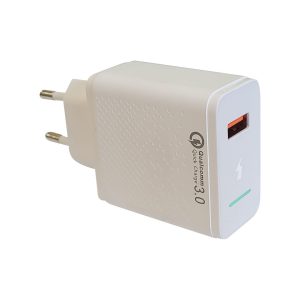 شارژر دیواری موبایل تسکو مدل TTC 64